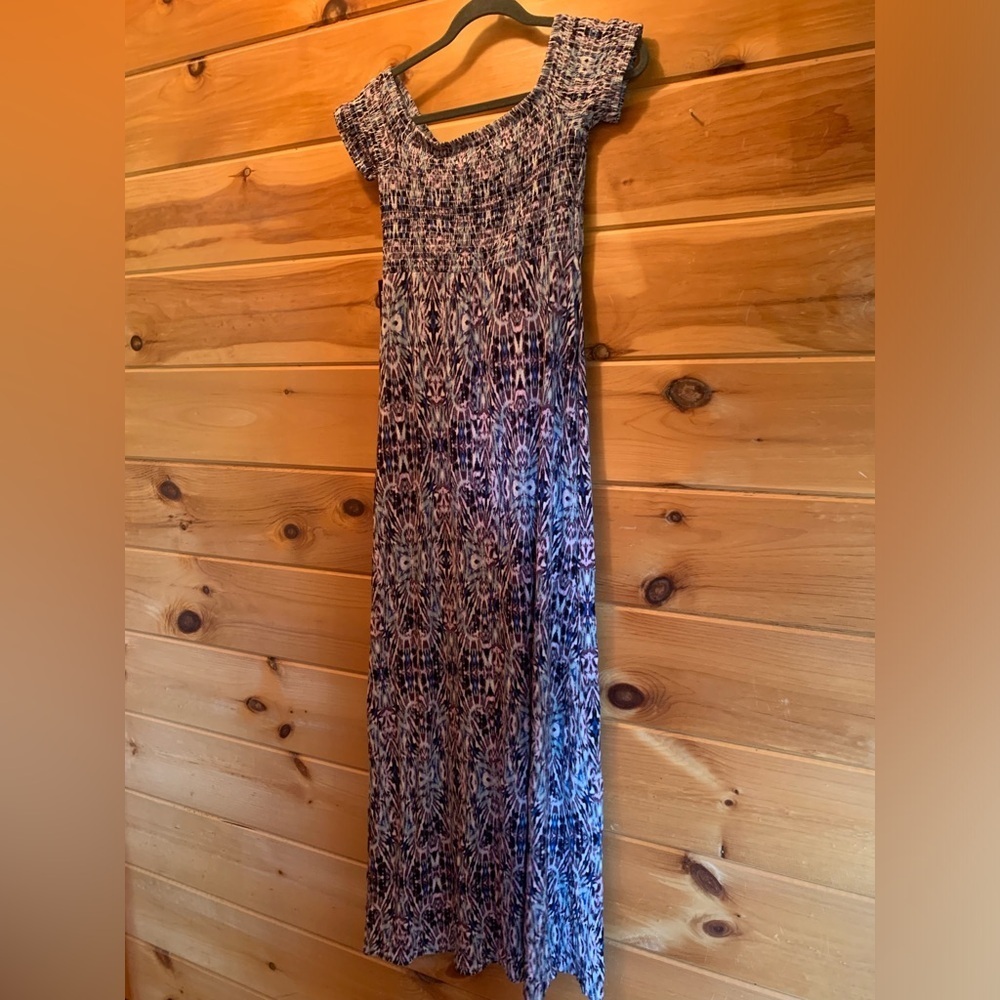 Express Double Slit Off the Shoulder Maxi Dress. NWT